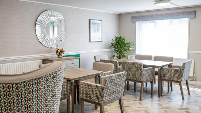 Sampson Close Dining Area