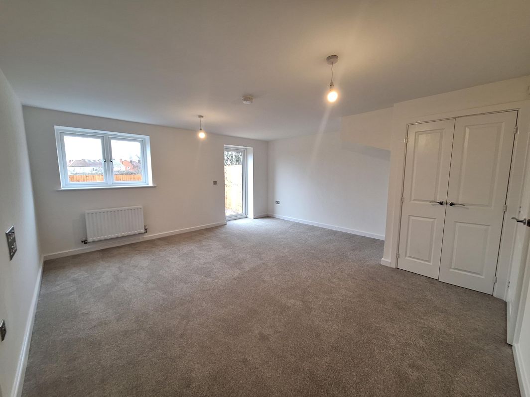 LIVING DINING ROOM 1