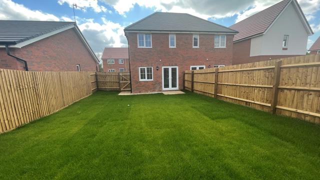 2 Bed Garden