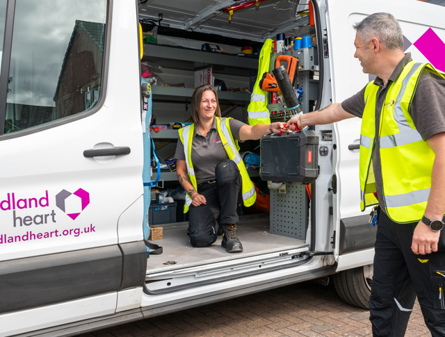 Two Midland Heart Repairs Operatives Working Together