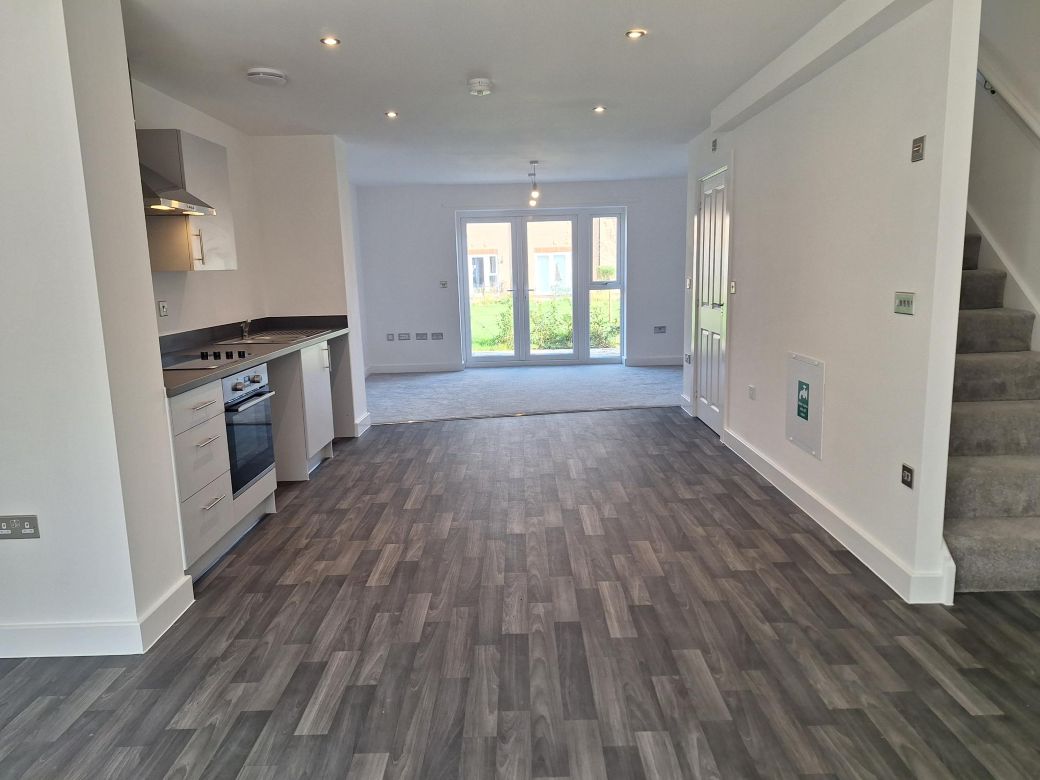 PLOT 28 OPEN PLAN LIVING 2