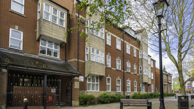 Penny Bank Court 0223