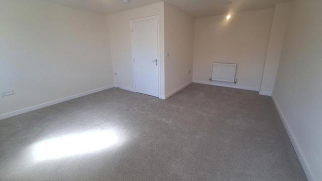 Living Dining Room2
