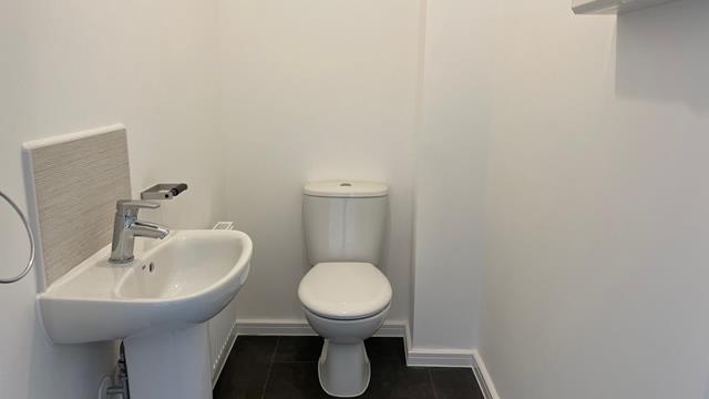 3 Bed WC 2