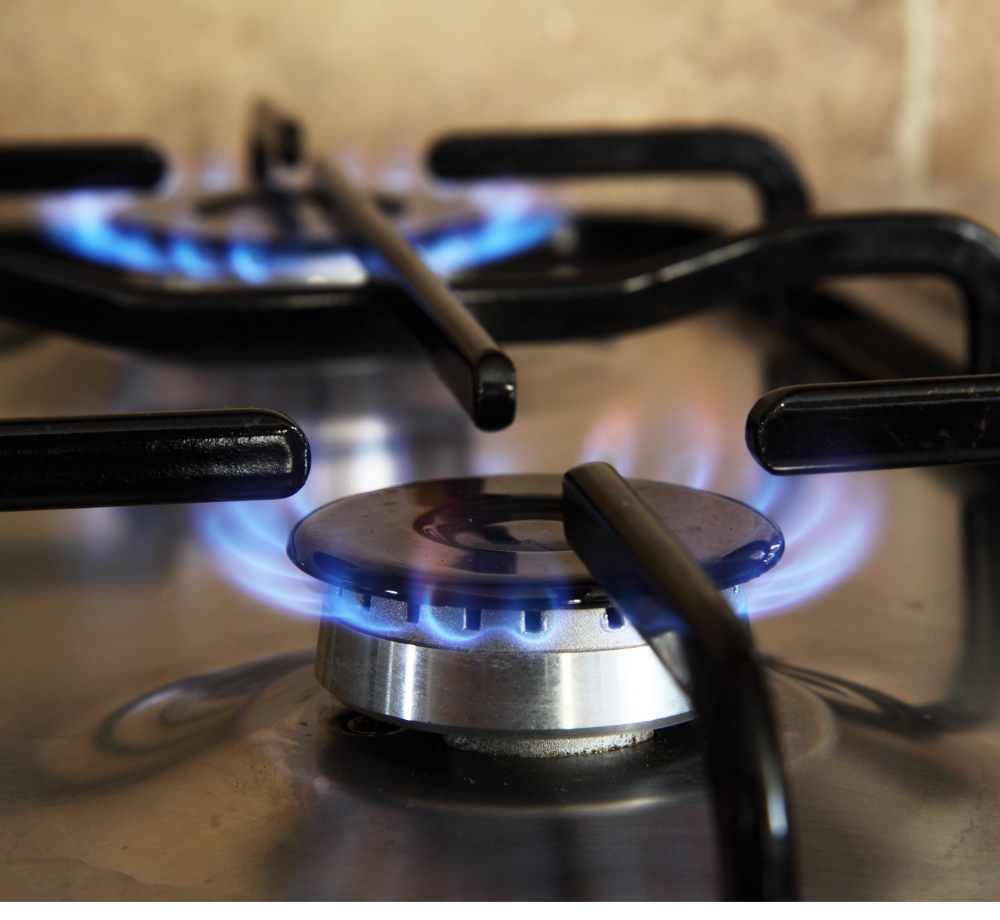 2 gas hobs lit 2 gas hobs lit