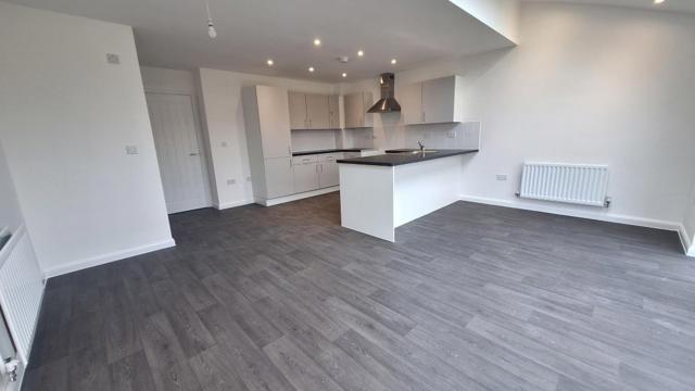 LYM KITCHEN FAMILY - PLOT 153