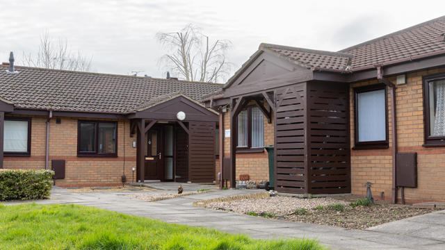MH Newland Court CV3 1LS 9FEB22 4575