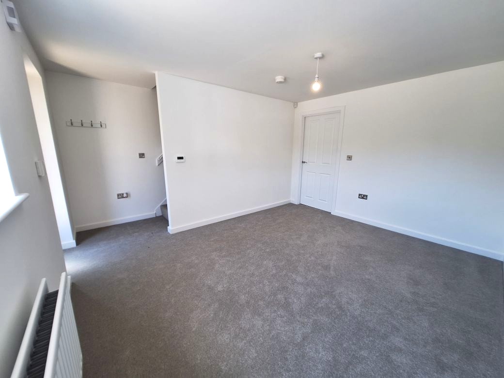 PLOT 81 LIVING ROOM2
