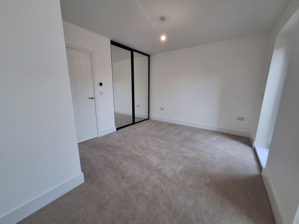 PLOT 226 BEDROOM 1