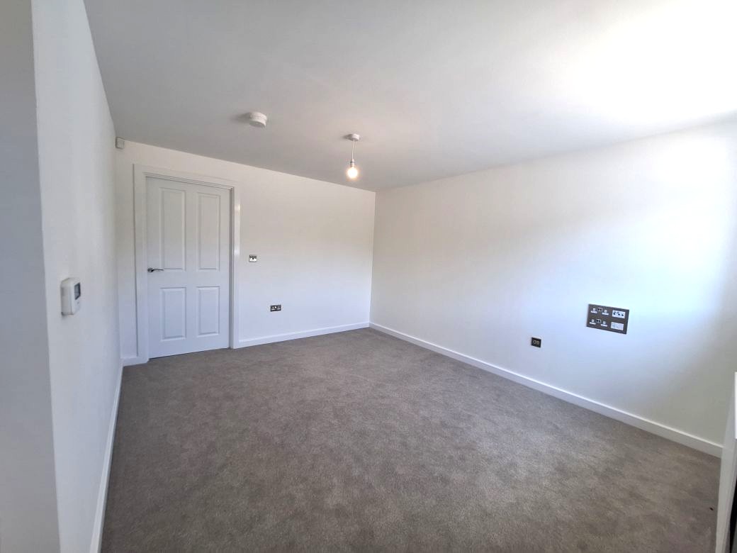 PLOT 81 LIVING ROOM1