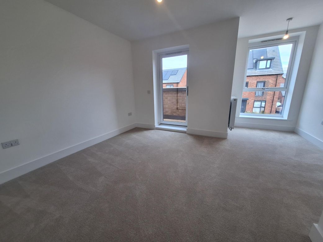 PLOT 226 BEDROOM 1