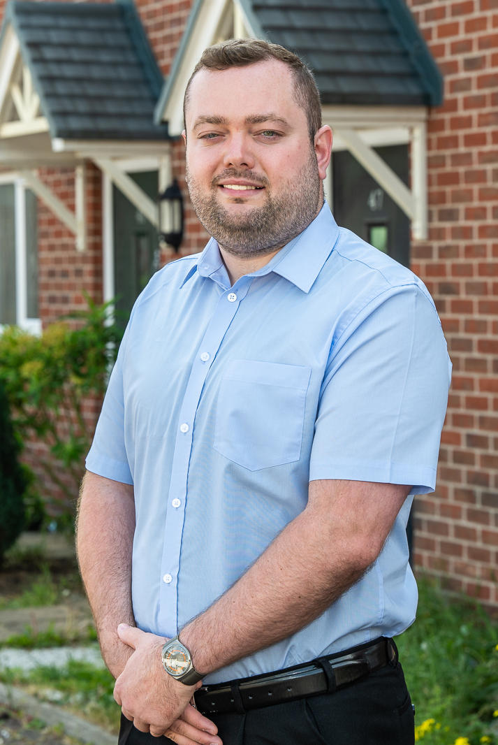 James Estate Officer For Mercia Gardens