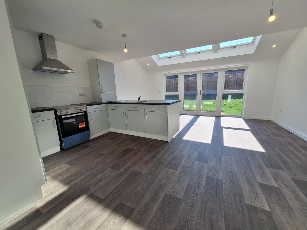 ASHOP PLOT 171 KITCHEN DINER 1