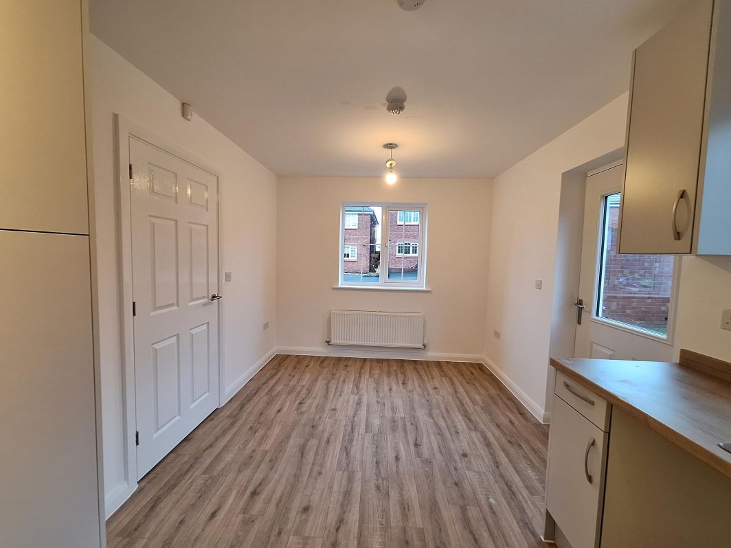 Chestnut  Kitchen Diner