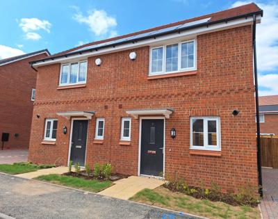 External (Plots 89+90) NEW
