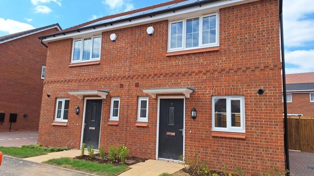 External (Plots 89+90) NEW
