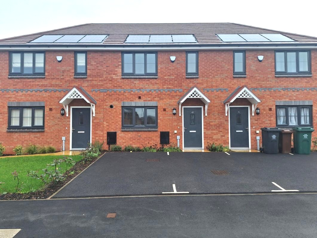 PLOT 102  External 1