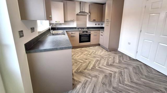 Kitchen2 Diner1