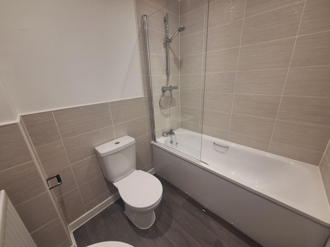 PLOT 105 BATHROOM