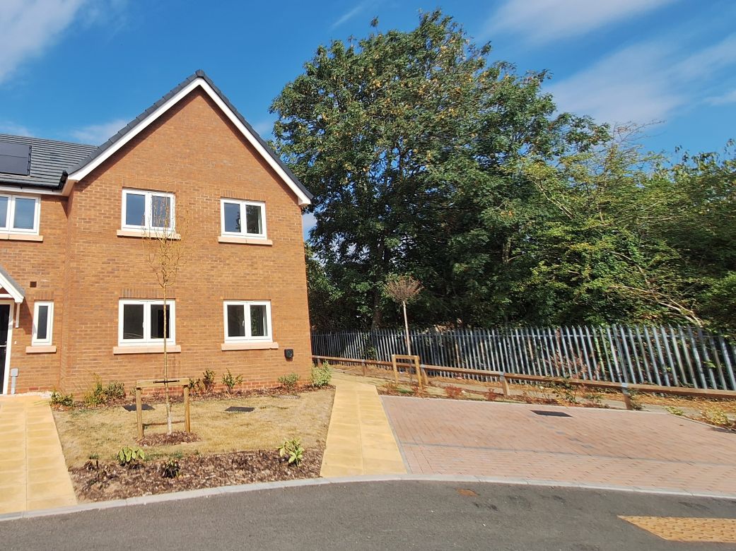 PLOT 1 EXTERNAL + PARKING